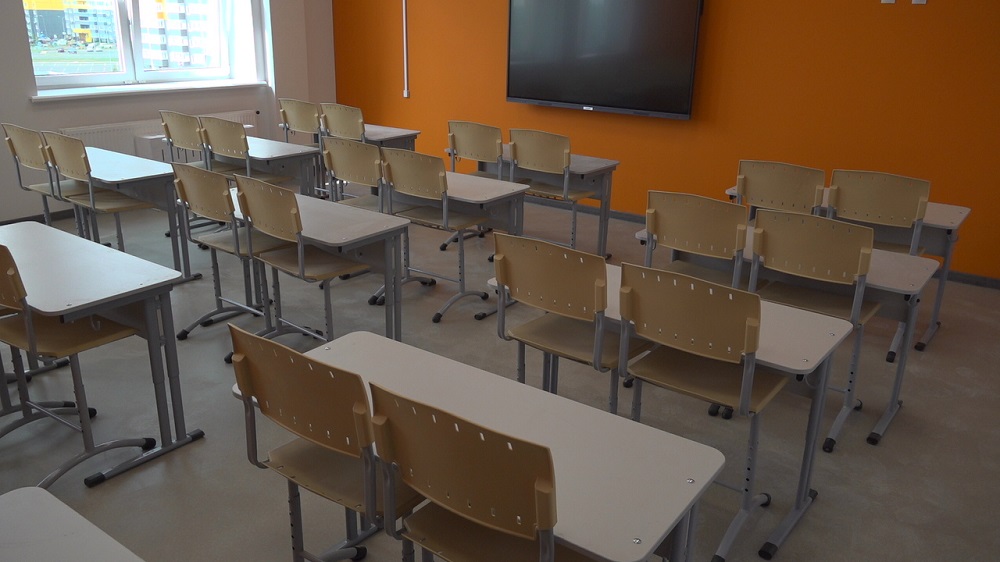 Дефицит школ в Ростовской области привел к росту вторых смен на 35% - фото 1