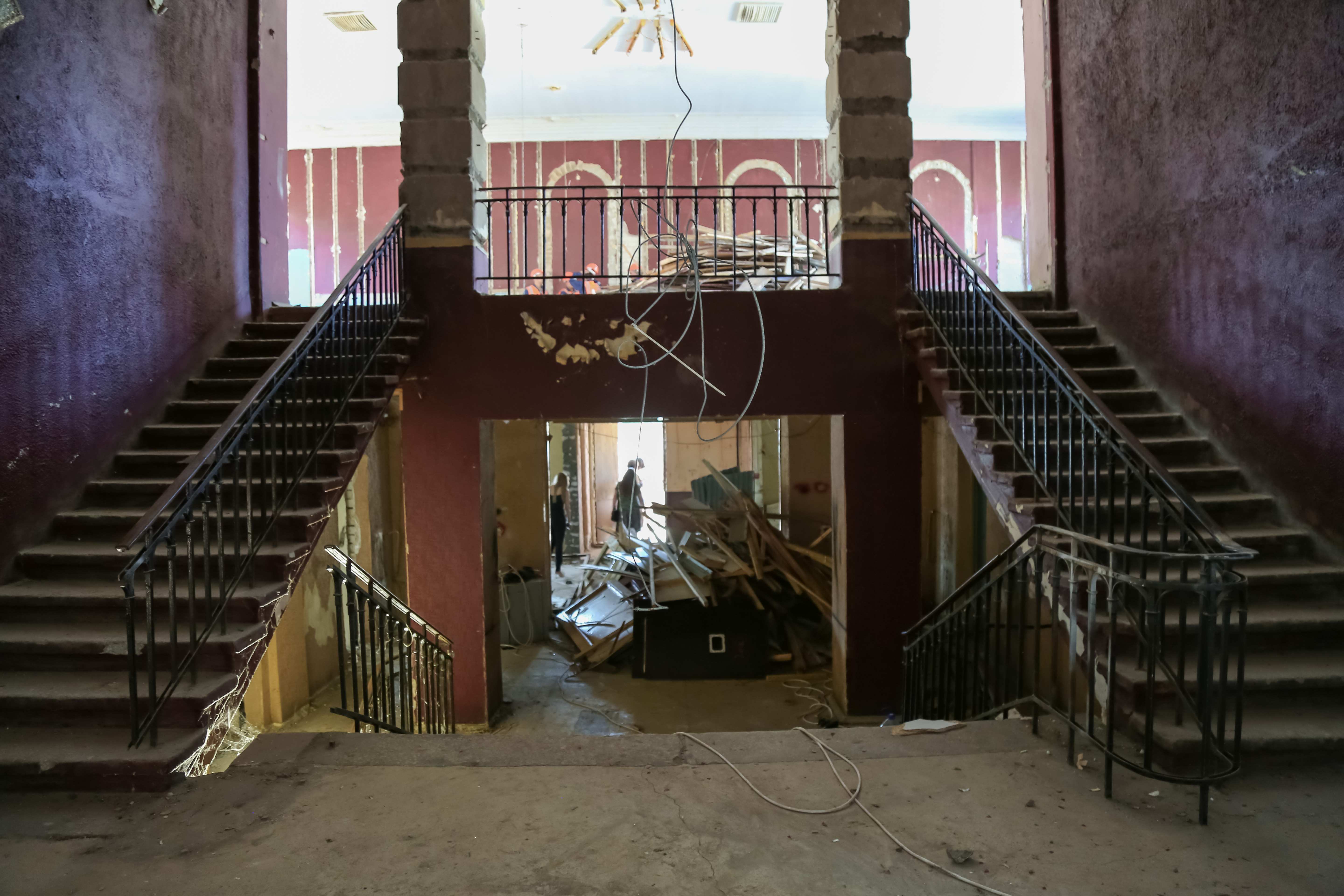 Демонтаж здания бывшего кинотеатра «Россия» частично завершили в Самаре - фото 1