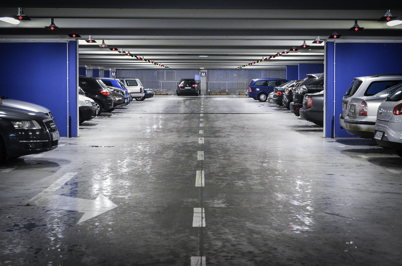Подземный паркинг: плюсы, минусы и предложения в новостройках Самары 