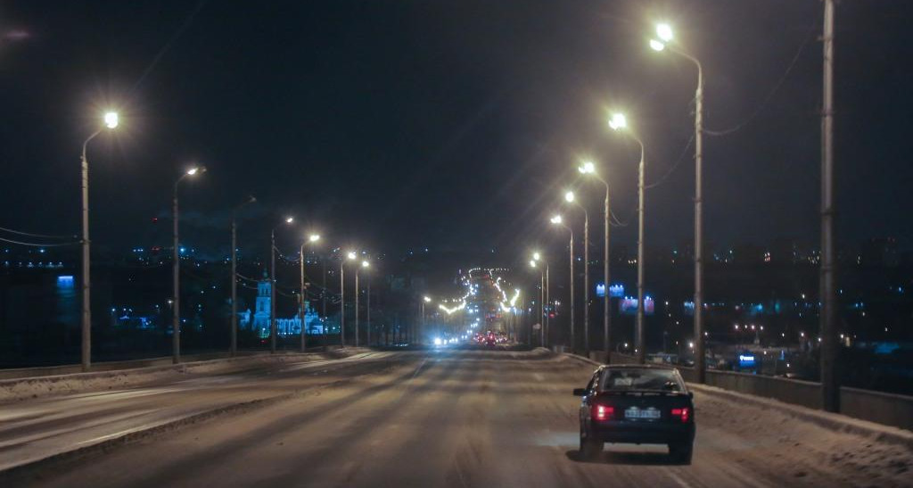 Архитектурную подсветку установили на Мызинском мосту в Нижнем Новгороде - фото 1