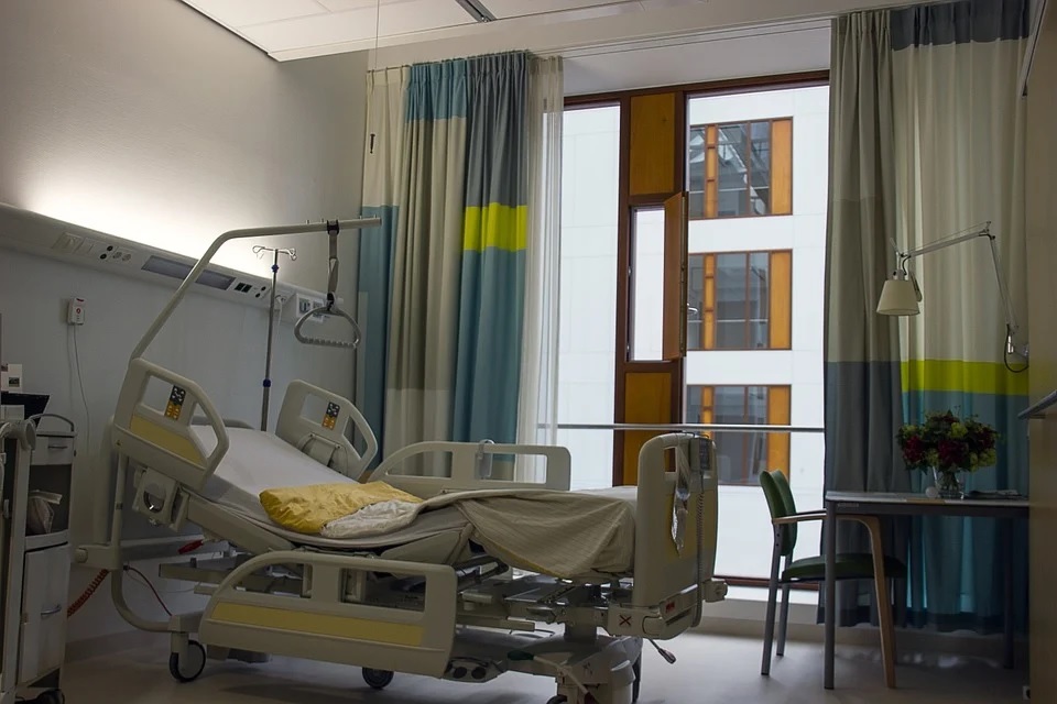 Поликлинику городской больницы №4 в Самаре отдали пациентам с COVID-19 и ОРВИ